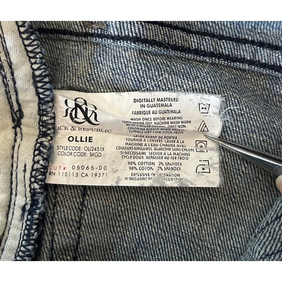 Rock & Republic Size 27‎ Ollie Studded Embellished Straight Leg Denim Jeans - Picture 6 of 8